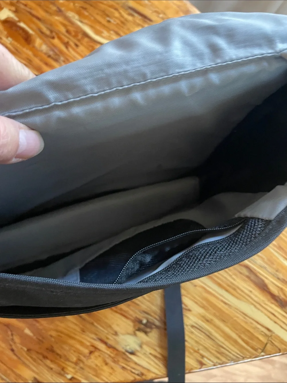 Patagonia Black Messenger Bag with Reflective Accent